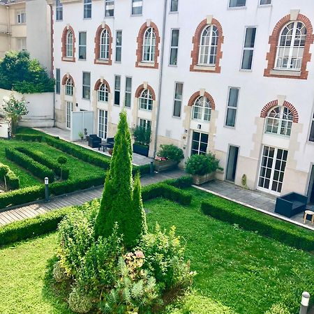 So Guest- Pepite De Charme Proche Cathedrale, Climatisation Parking Apartamento Reims Exterior foto
