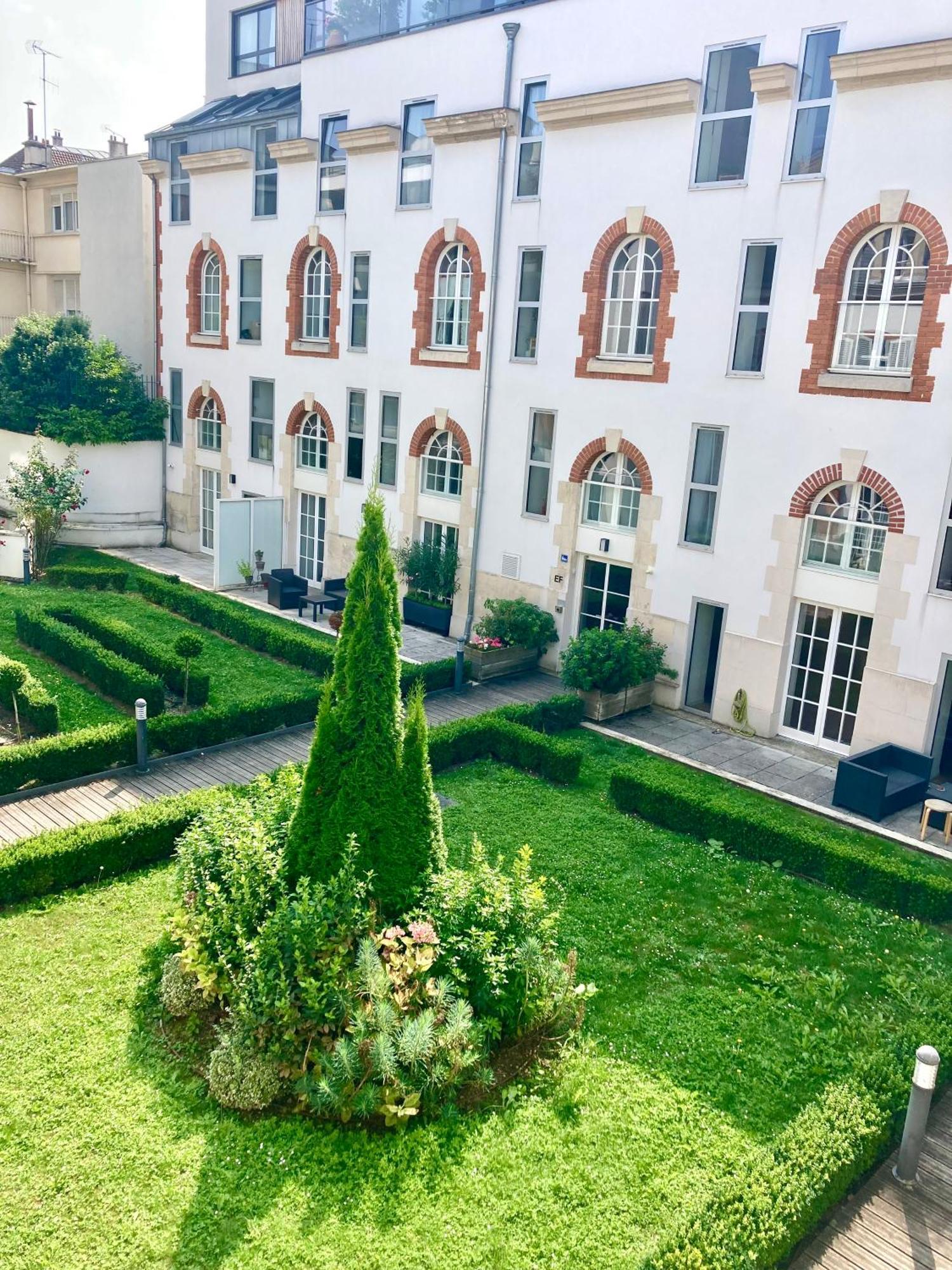 So Guest- Pepite De Charme Proche Cathedrale, Climatisation Parking Apartamento Reims Exterior foto